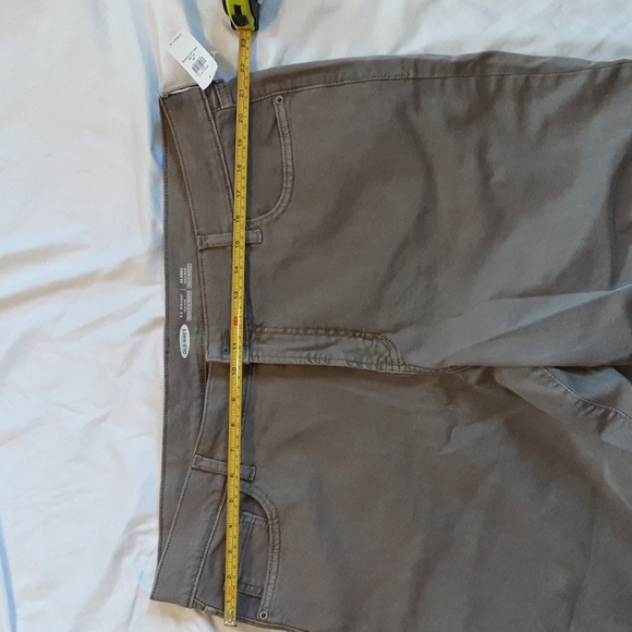 Old Navy O.G. Straight High Rise Jeans- Size 20, NWT, light brown - Picture 4 of 6